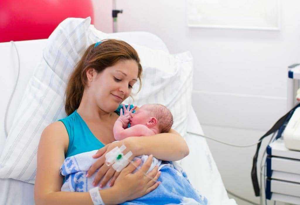 تفسير حلم الولادة المبكرة للحامل